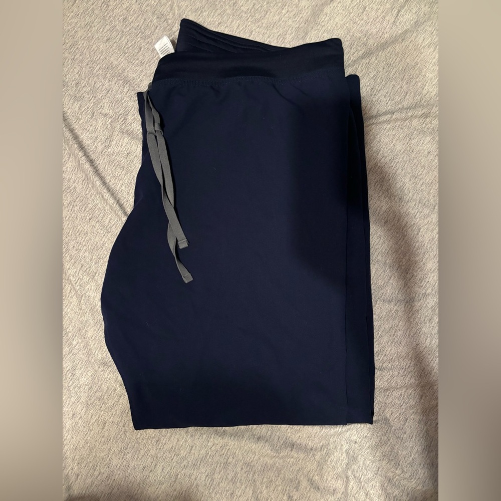 2XL Figs navy high waisted basic livingston scrub pants